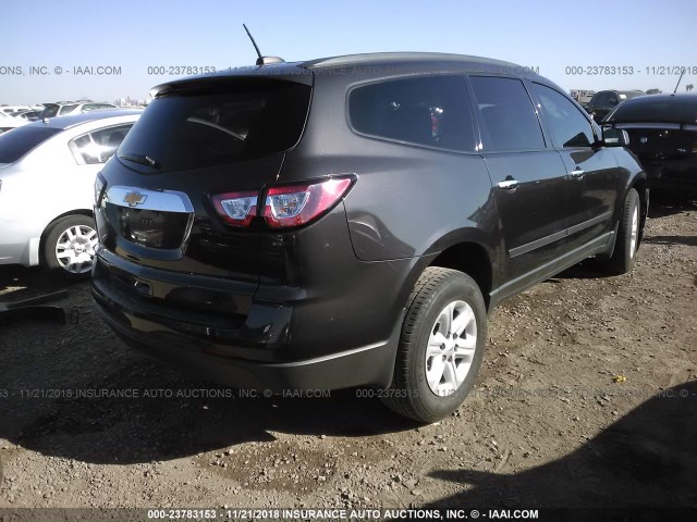 1GNKRFED0HJ136591 - 2017 CHEVROLET TRAVERSE LS GRAY photo 4