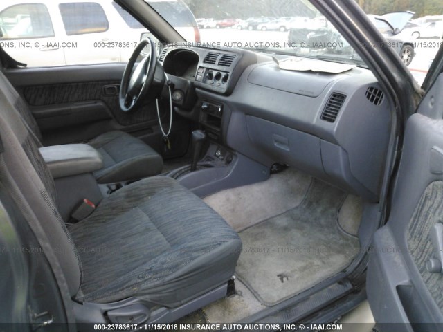1N6ED26T1YC409669 - 2000 NISSAN FRONTIER GRAY photo 5
