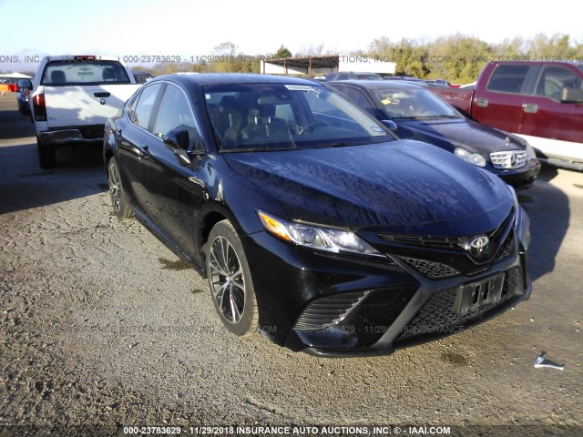 JTNB11HK4J3024282 - 2018 TOYOTA CAMRY L/LE/XLE/SE/XSE BLACK photo 1