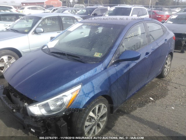 KMHCT4AE4HU255711 - 2017 HYUNDAI ACCENT SE BLUE photo 2