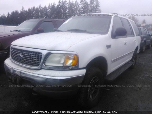 1FMRU1668YLB36332 - 2000 FORD EXPEDITION XLT WHITE photo 2