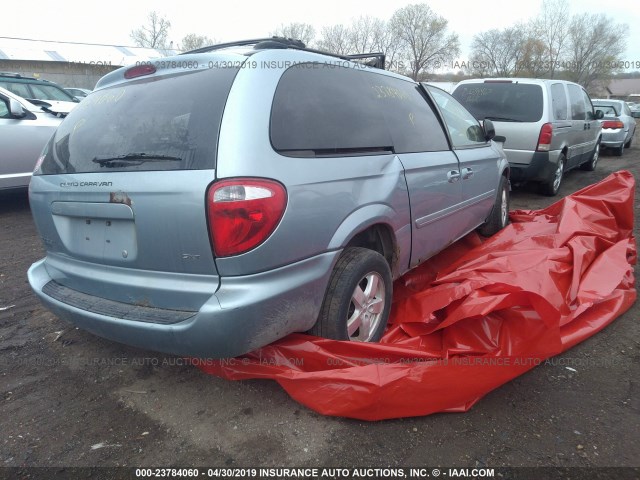 2D4GP44LX6R816561 - 2006 DODGE GRAND CARAVAN SXT BLUE photo 4