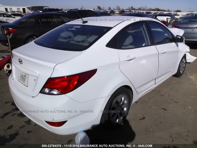 KMHCT4AE7GU140440 - 2016 HYUNDAI ACCENT SE WHITE photo 4