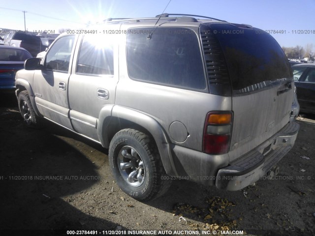 1GNEK13T1YJ171574 - 2000 CHEVROLET TAHOE K1500 GRAY photo 3