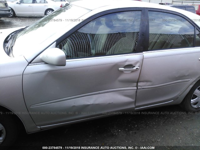 4T1BE32K33U175619 - 2003 TOYOTA CAMRY LE/XLE/SE SILVER photo 6