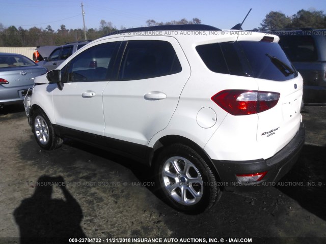 MAJ3P1TE7JC168455 - 2018 FORD ECOSPORT SE WHITE photo 3