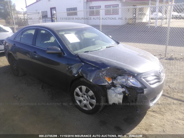 4T1BF3EK7BU162993 - 2011 TOYOTA CAMRY SE/LE/XLE 灰色 照片 1