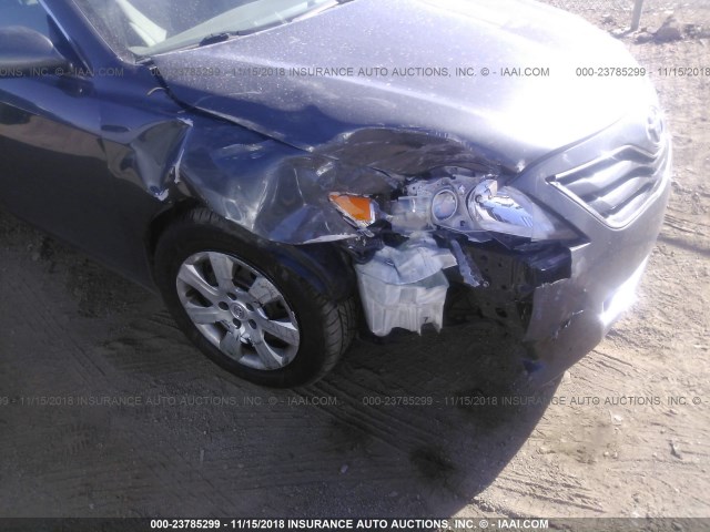 4T1BF3EK7BU162993 - 2011 TOYOTA CAMRY SE/LE/XLE 灰色 照片 6