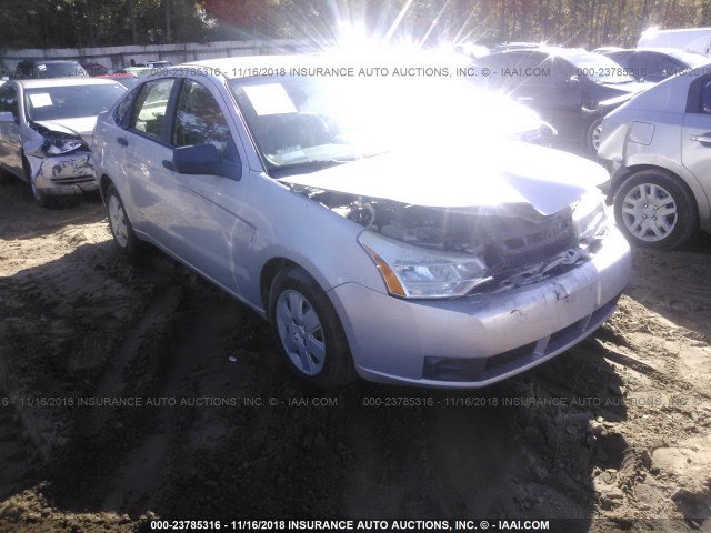 1FAHP34N78W177178 - 2008 FORD FOCUS S/SE SILVER photo 1