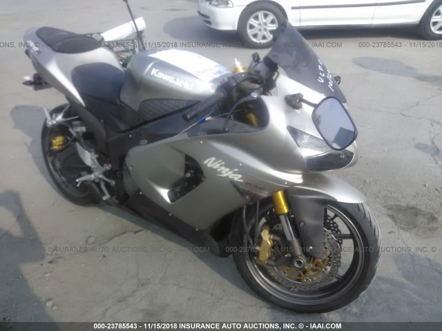 JKBZXJC185A011929 - 2005 KAWASAKI ZX636 C1 GRAY photo 1