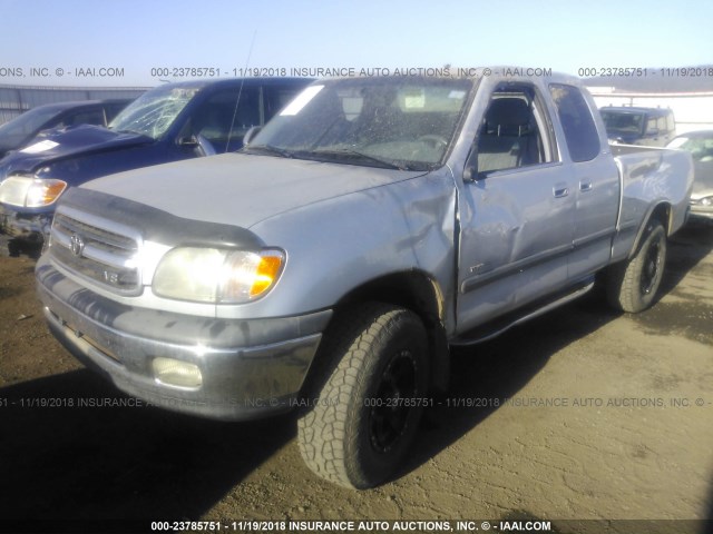 5TBBT4413YS003762 - 2000 TOYOTA TUNDRA ACCESS CAB/ACCESS CAB SR5 SILVER photo 2