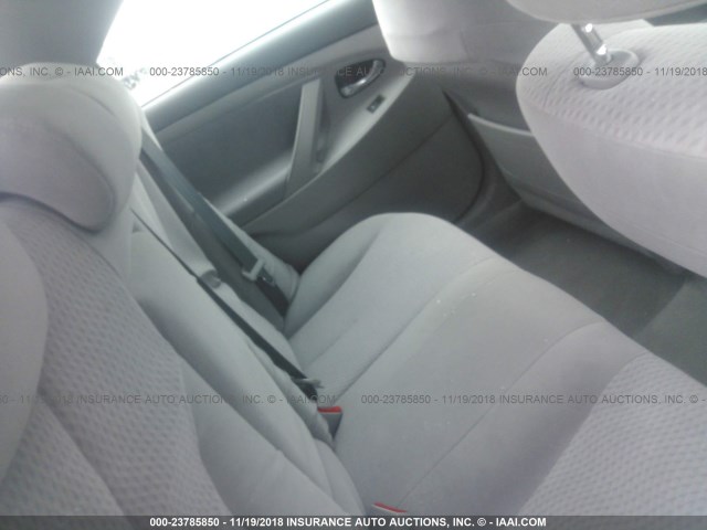 4T1BF3EK3AU575668 - 2010 TOYOTA CAMRY SE/LE/XLE 灰色 照片 8