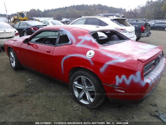 2C3CDZAT3FH773729 - 2015 DODGE CHALLENGER SXT RED photo 3