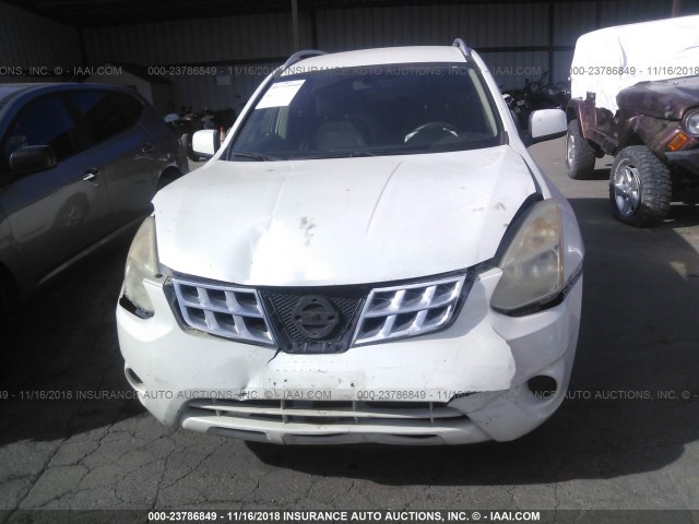 JN8AS5MV5BW261100 - 2011 NISSAN ROGUE S/SV/KROM WHITE photo 6