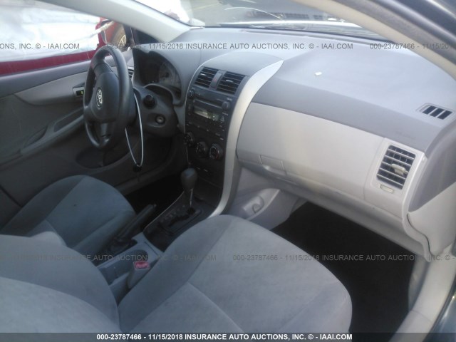 1NXBU40E29Z161919 - 2009 TOYOTA COROLLA S/LE/XLE GRAY photo 5