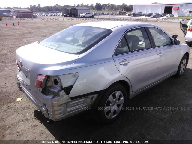 4T1BE46K17U616752 - 2007 TOYOTA CAMRY NEW GENERAT CE/LE/XLE/SE SILVER photo 4