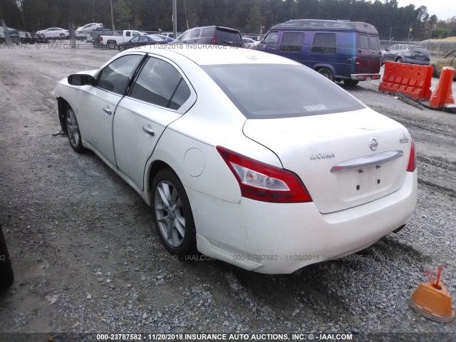 1N4AA5AP6AC861781 - 2010 NISSAN MAXIMA S/SV WHITE photo 3