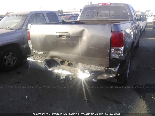 5TFRY5F18DX134751 - 2013 TOYOTA TUNDRA DOUBLE CAB SR5 GRAY photo 6