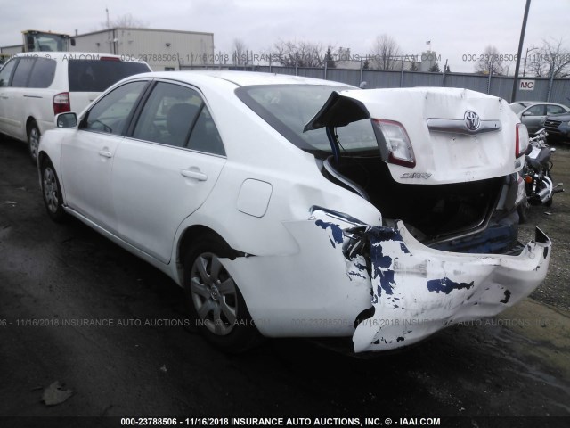 4T1BB3EK0AU115394 - 2010 TOYOTA CAMRY HYBRID WHITE photo 3