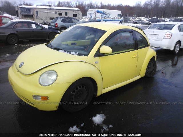 3VWBA21C6YM421589 - 2000 VOLKSWAGEN NEW BEETLE GL 黄色 照片 2
