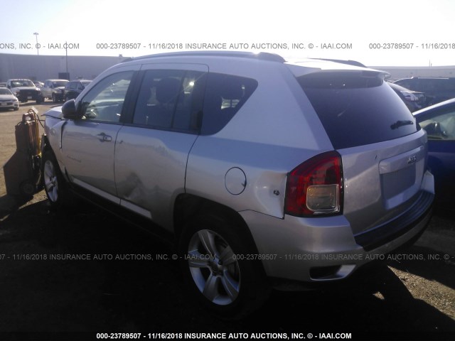 1C4NJCBA1CD504189 - 2012 JEEP COMPASS SPORT SILVER photo 3