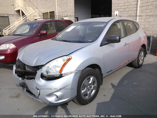 JN8AS5MT2DW019611 - 2013 NISSAN ROGUE S/SV SILVER photo 2