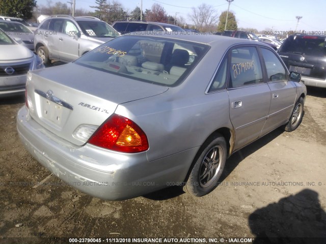 4T1BF28B61U144375 - 2001 TOYOTA AVALON XL/XLS SILVER photo 4