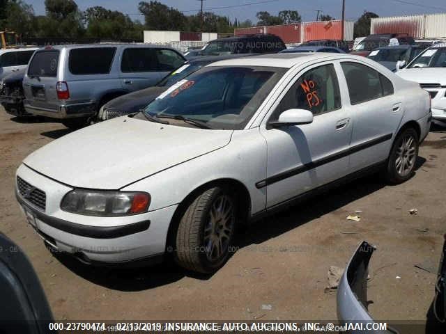 YV1RS59V842406111 - 2004 VOLVO S60 2.5T WHITE photo 2