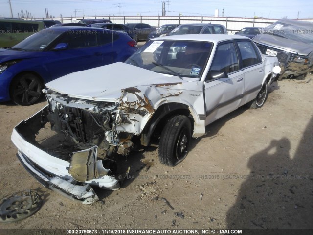 1G3AJ55M1S6403656 - 1995 OLDSMOBILE CIERA SL WHITE photo 2