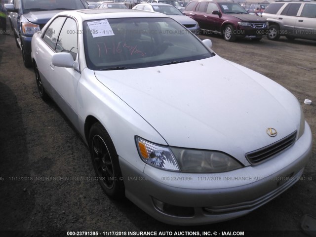 JT8BF28G210302782 - 2001 LEXUS ES 300 WHITE photo 1