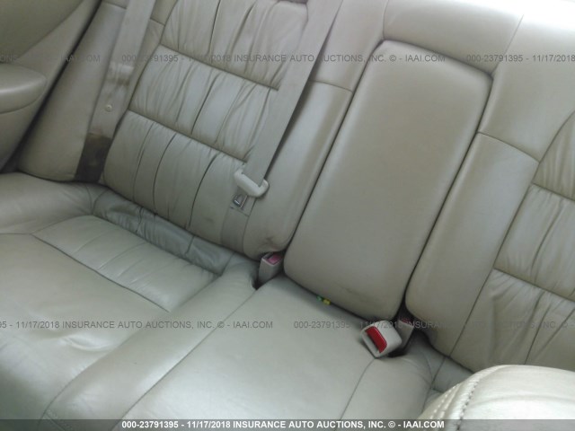 JT8BF28G210302782 - 2001 LEXUS ES 300 WHITE photo 8