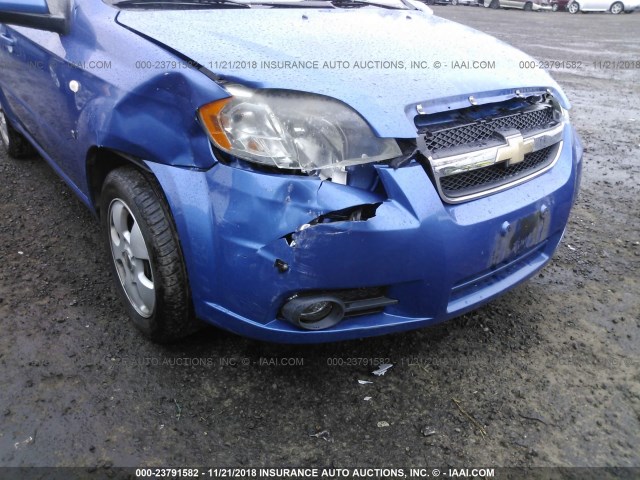 KL1TD56677B115355 - 2007 CHEVROLET AVEO LS BLUE photo 6