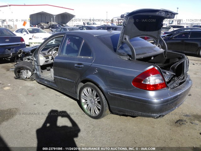 WDBUF56X68B325946 - 2008 MERCEDES-BENZ E 350 GRAY photo 3