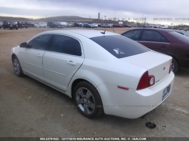 1G1ZD5E10BF382369 - 2011 CHEVROLET MALIBU 2LT WHITE photo 3