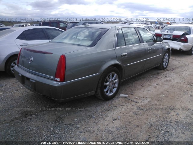 1G6KD5EY9AU127139 - 2010 CADILLAC DTS LUXURY COLLECTION GRAY photo 4