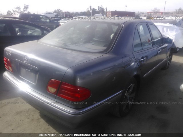 WDBJF55F6VA368079 - 1997 MERCEDES-BENZ E 320 GRAY photo 4