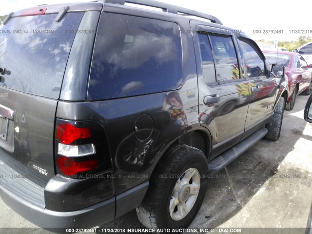 1FMEU62E86UA62104 - 2006 FORD EXPLORER XLS GRAY photo 4