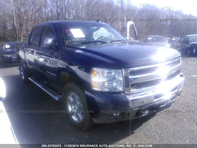 3GCPKSE30BG245970 - 2011 CHEVROLET SILVERADO K1500 LT BLUE photo 1