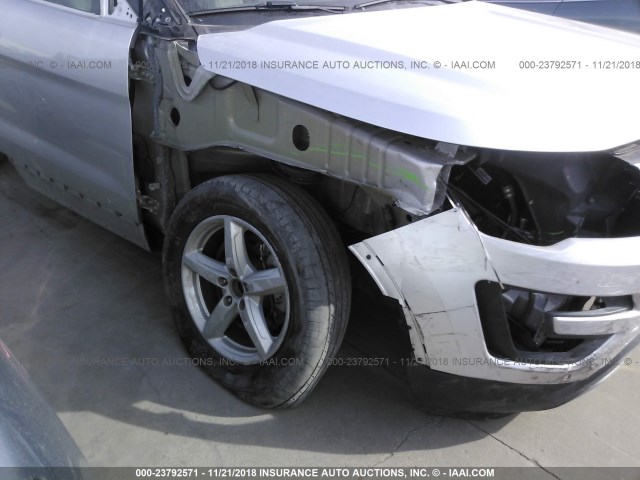 1FM5K8D83GGA87436 - 2016 FORD EXPLORER XLT SILVER photo 6