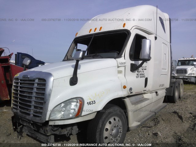 1FUJGLDR4CSBJ3786 - 2012 FREIGHTLINER CASCADIA 125  Unknown photo 2