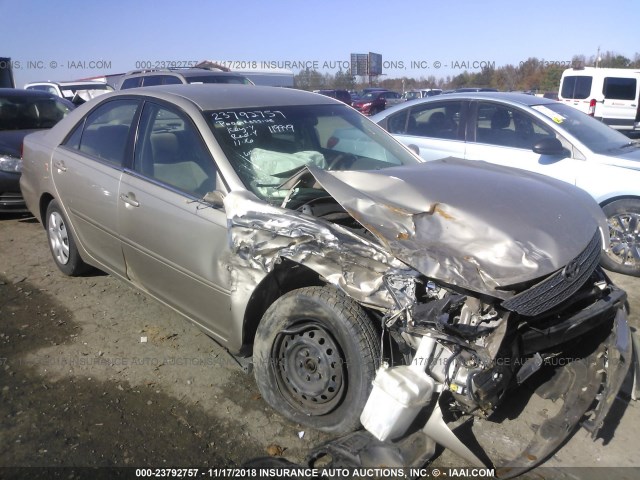 4T1BE32K44U327456 - 2004 TOYOTA CAMRY LE/XLE/SE TAN photo 1