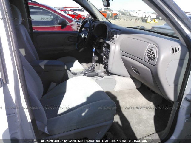 1GNDT13S082229362 - 2008 CHEVROLET TRAILBLAZER LS/LT WHITE photo 5