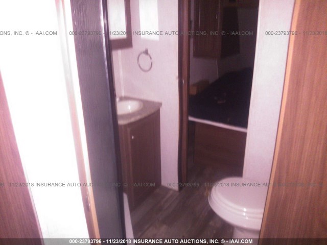 5SFPB3323GE314467 - 2016 HEARTLAND PIONEER RK280  თეთრი ფოტო 8