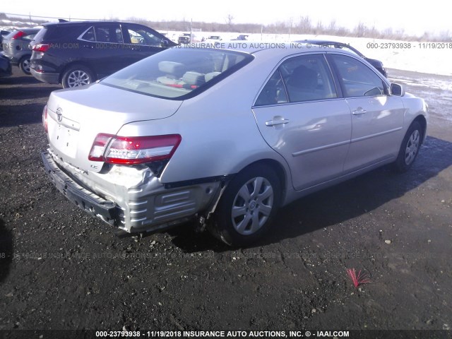 4T1BF3EK8AU068765 - 2010 TOYOTA CAMRY SE/LE/XLE SILVER photo 4