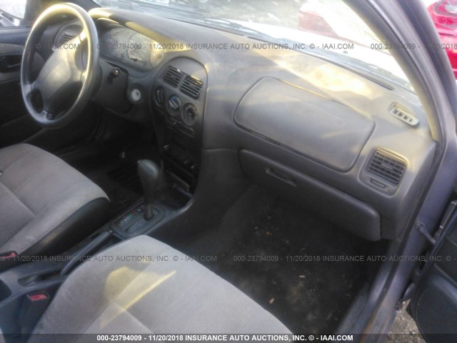 1Y1SK5260VZ455981 - 1997 GEO PRIZM LSI GRAY photo 5