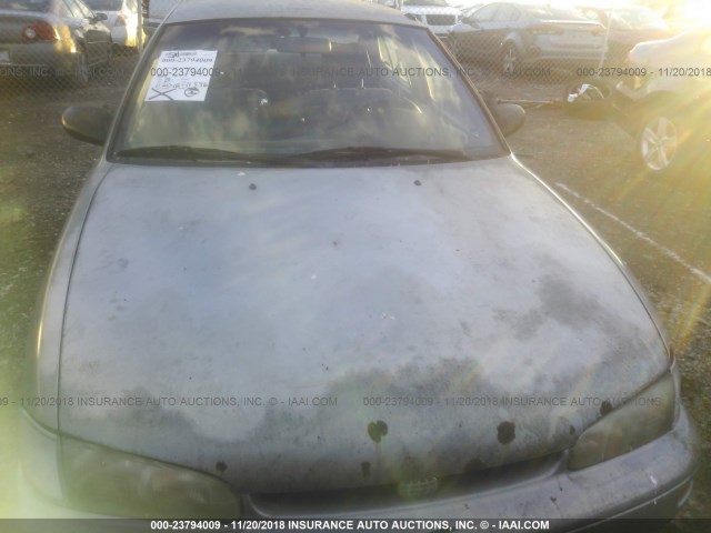 1Y1SK5260VZ455981 - 1997 GEO PRIZM LSI GRAY photo 6