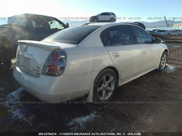 1N4BL11E65N927780 - 2005 NISSAN ALTIMA SE/SL/SE-R WHITE photo 4