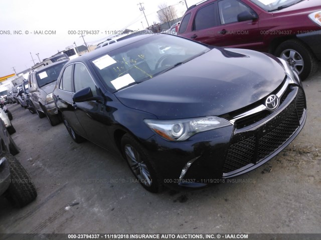 4T1BF1FK9GU151200 - 2016 TOYOTA CAMRY LE/XLE/SE/XSE BLUE photo 1