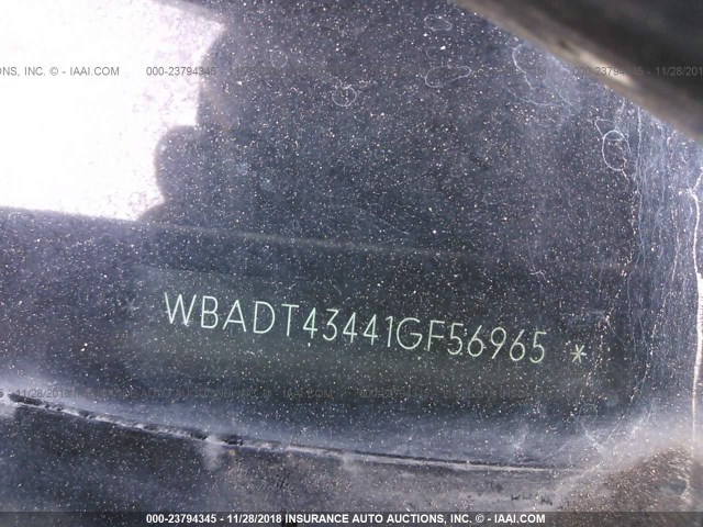 WBADT43441GF56965 - 2001 BMW 525 I AUTOMATIC WHITE photo 9