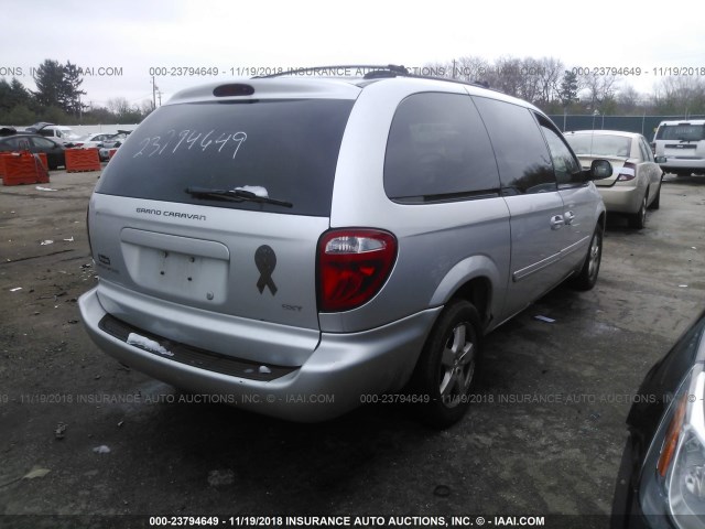 2D4GP44L37R180180 - 2007 DODGE GRAND CARAVAN SXT SILVER photo 4